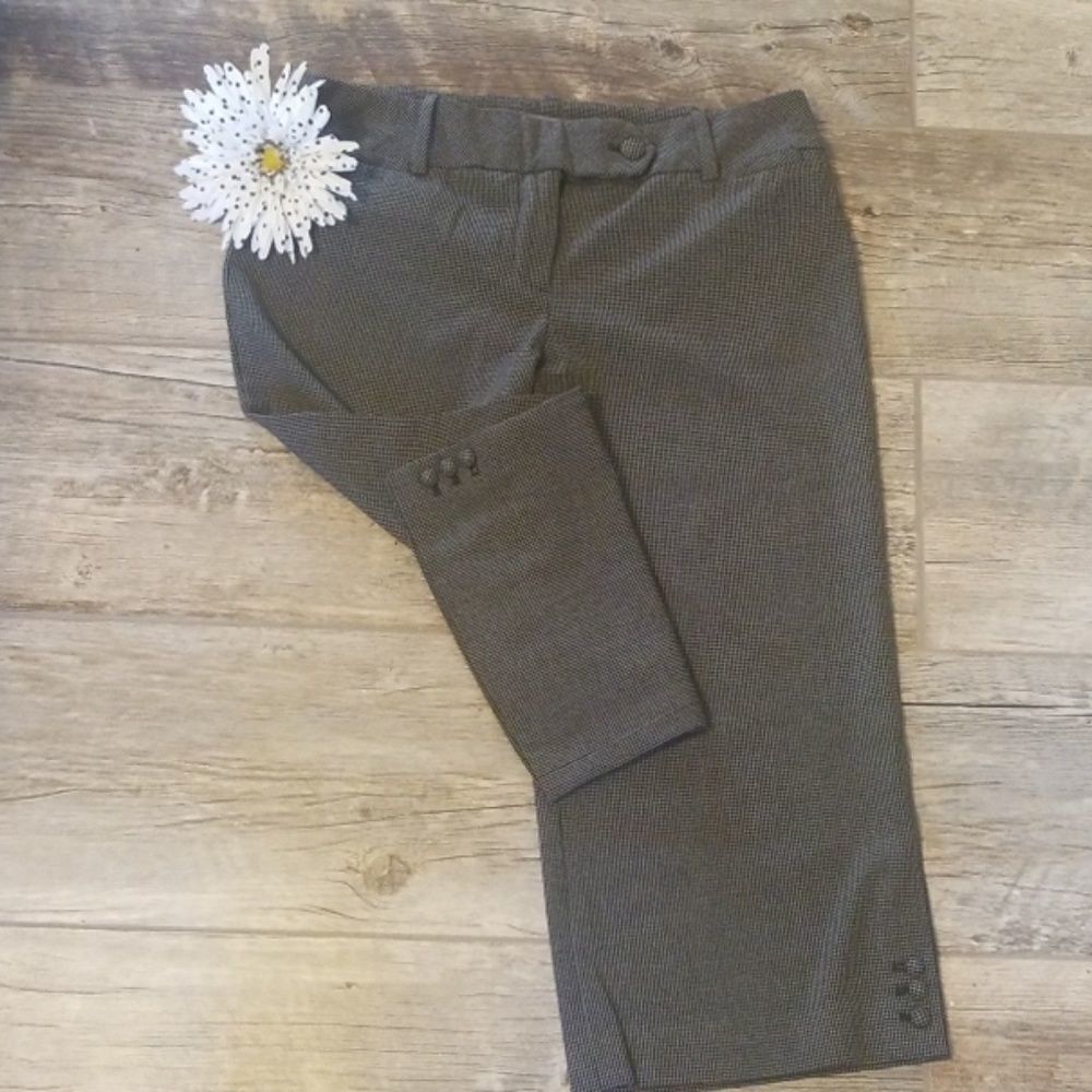 🍹3 for$25🍹Ann Taylor Capris